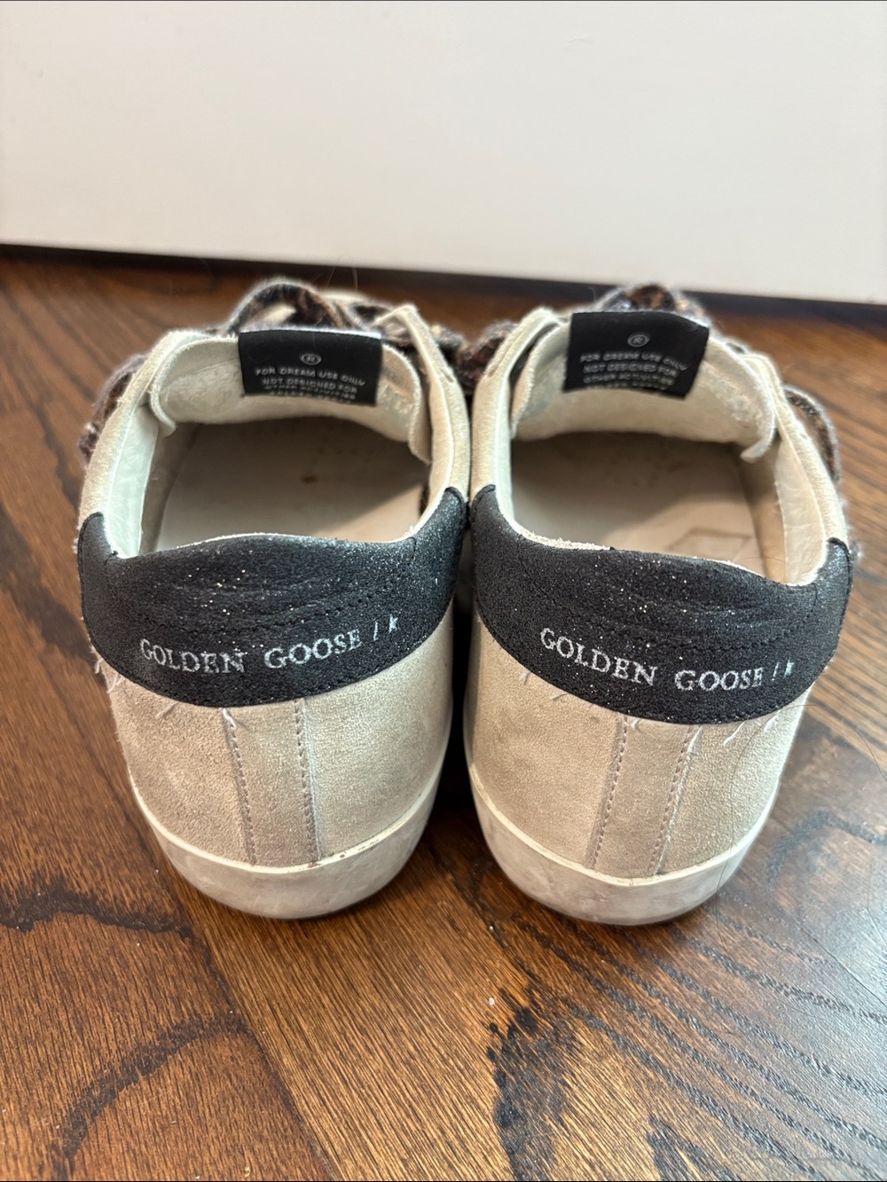 Golden Goose Superstar Sneakers in Beige and Black with Leopard Laces - Size 39 - Picture 2 of 6